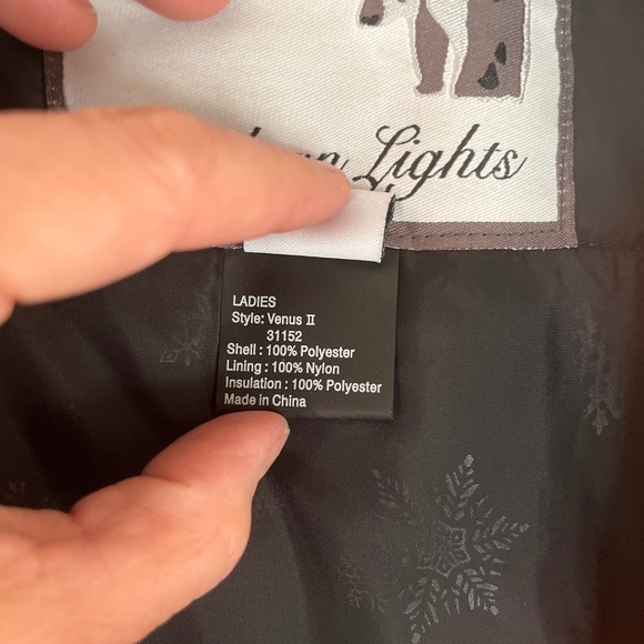 Obermeyer Vintage Northern Lights Venus II Ski Jacket - Picture 5 of 5